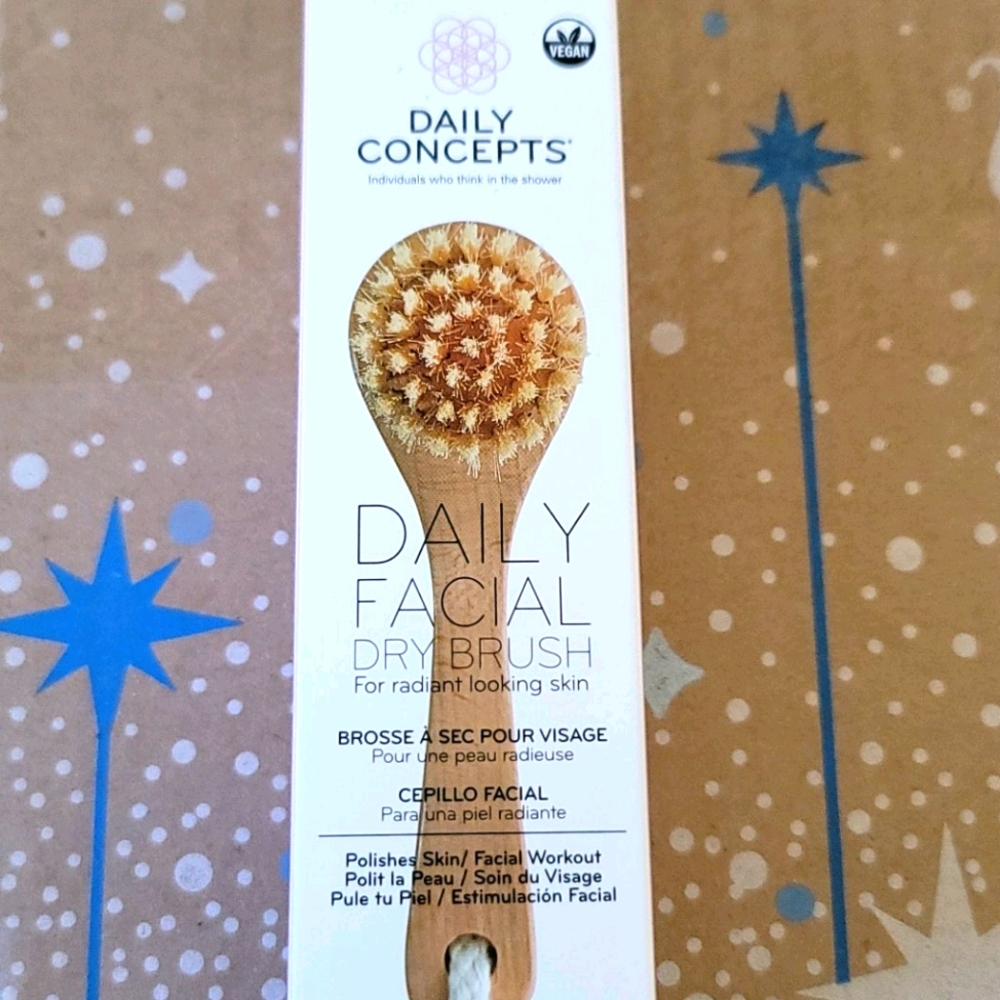 Facial dry brush